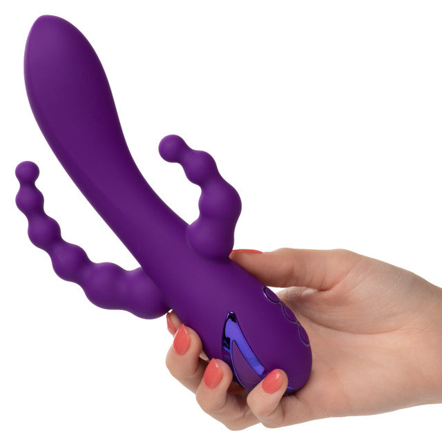 The California Dreaming® Long Beach Bootylicious is a triple-action vibrator with a G-spot shaft, clitoral teaser, and vibrating tail. With 3 speeds, 10 functions, and independent controls, it’s designed for ultimate pleasure.
triple-action vibrator, G-spot and clitoral vibrator, vibrating tail, dual-penetration vibrator, silicone waterproof vibrator, rechargeable triple-action massager, clitoral teaser vibrator, versatile vibrator, 10-function vibrator.