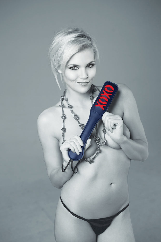 XOXO Vegan Leather Paddle ♥ Sex and Mischief by Sportsheets