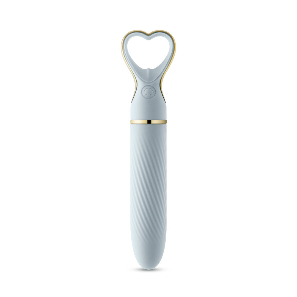 A chic, heart-shaped vibrator with 10 vibration modes, a tapered tip, and a gold-accented handle. Made from soft silicone, it’s splashproof, USB rechargeable, and compact for travel.
Keywords: Delice vibrator, heart-shaped handle, chic vibrator, Puria silicone, UltraSilk finish, splashproof vibrator, USB rechargeable, travel-friendly vibrator, 10 vibration modes, compact vibrator, body-safe silicone, giftable vibrator