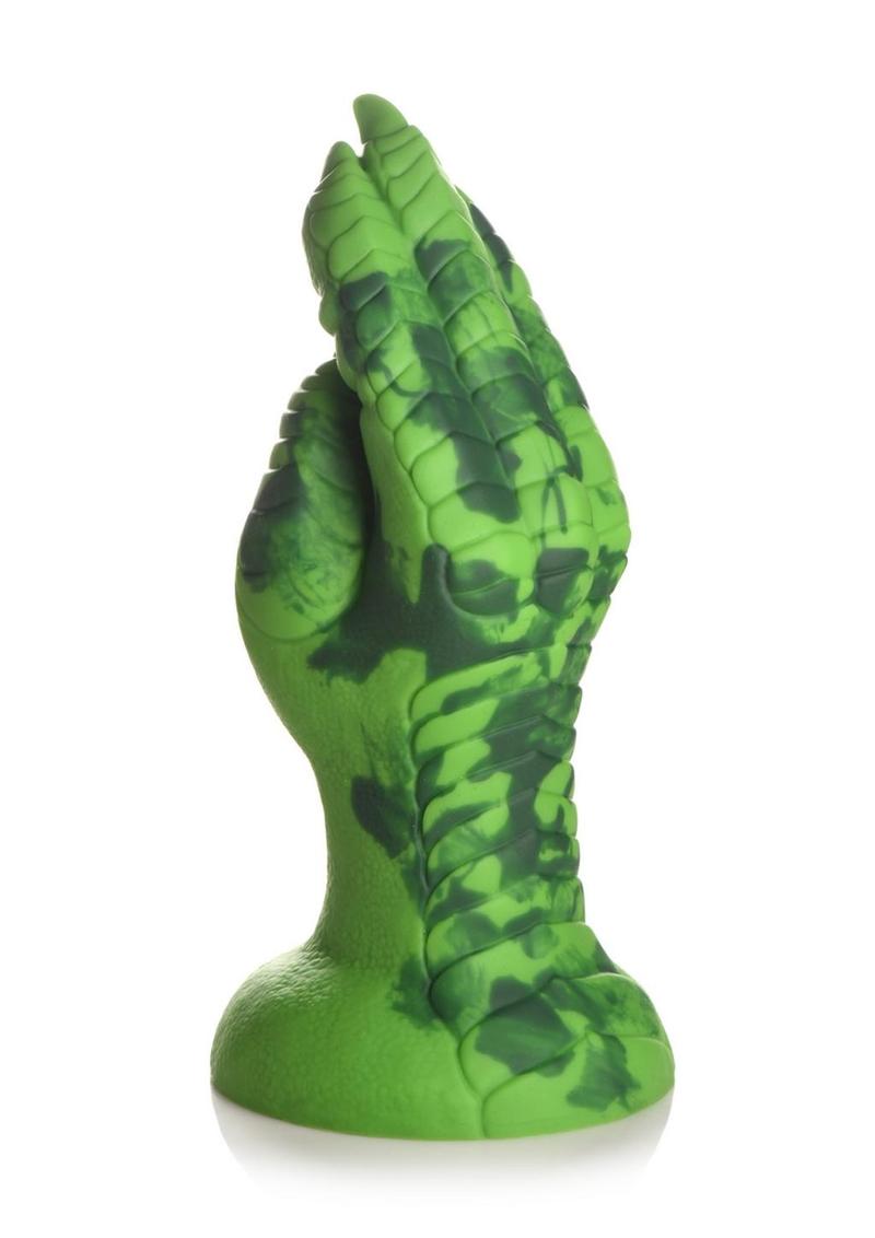 Green clawed silicone dildo with suction cup base, harness compatibility, and textured scales.
raptor claw dildo, fantasy silicone dildo, creature cock claw, green clawed dildo, fisting silicone dildo, harness-compatible dildo, suction cup dildo, phthalate-free dildo, textured fantasy dildo, premium silicone claw toy