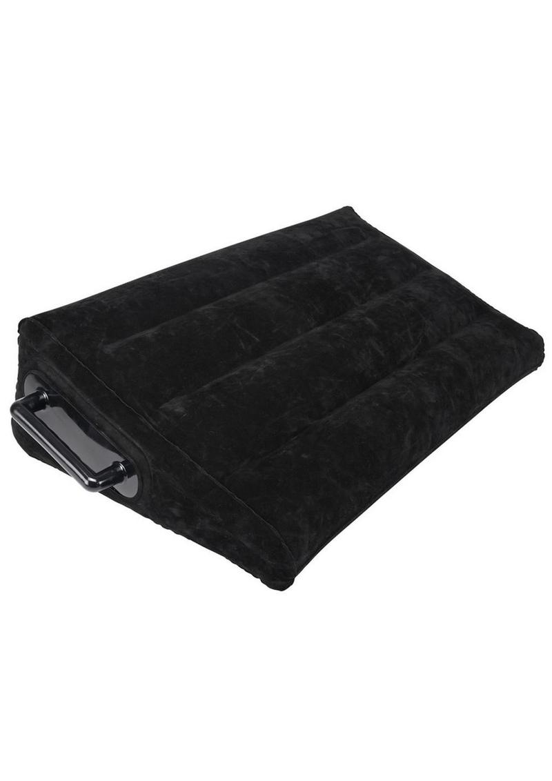 Inflatable positioner with velvet coating, sturdy handles, and 300 lb weight capacity for versatile play
Pivot inflatable positioner, sex position wedge, inflatable ramp for intimacy, velvet-coated wedge, sturdy handle positioner, ergonomic inflatable wedge, waterproof sex ramp, beginner-friendly inflatable positioner, 300 lb support positioner, durable vinyl wedge for couples