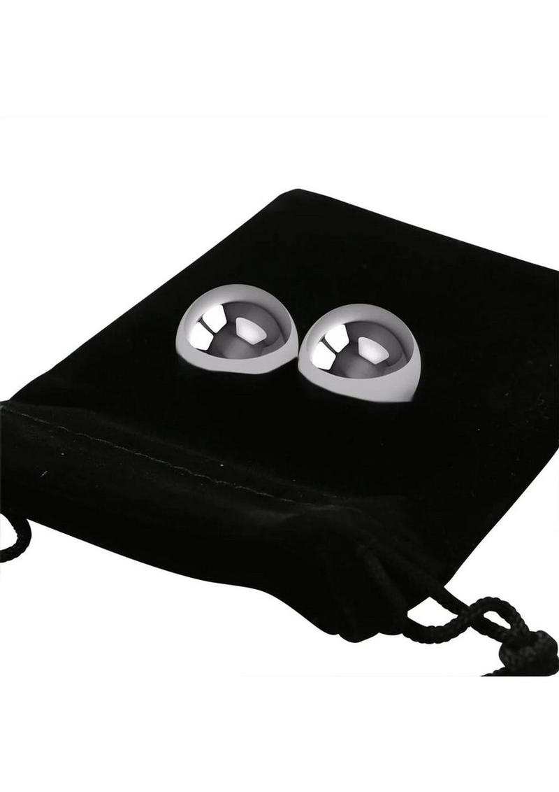 Sex and Mischief Steele Balls Stainless Steel Kegel Balls - Silver
Stainless steel Ben Wa Balls, 1-inch diameter, strengthen pelvic muscles, boost lubrication, enhance orgasms, includes storage pouch.
Ben Wa Balls, stainless steel kegel weights, pelvic floor exercise balls, 1-inch kegel balls, sexual wellness, incontinence relief, stronger orgasms, self-lubrication, kegel exercise tools, rust-proof kegel balls
