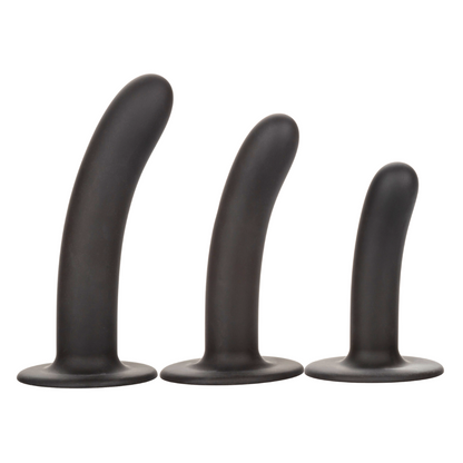 Smooth black silicone probe with suction cup base, available in 4.75”, 6”, and 7”; harness compatible and body-safe. Keywords: deep internal probe, silicone suction cup probe, harness compatible probe, black silicone dildo, extra-long probe, phthalate-free probe, waterproof probe, G-spot probe, P-spot stimulator, body-safe probe, premium silicone probe, Boundless 6-inch probe, Boundless 7-inch probe, hands-free silicone probe