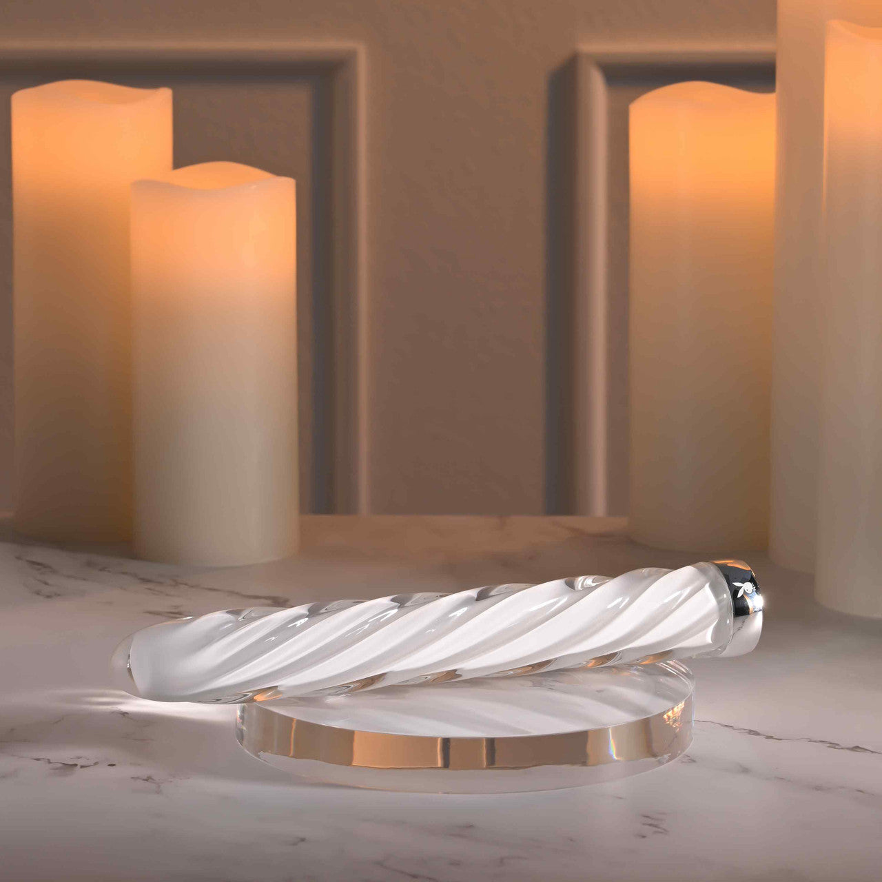 Glass vibrator with a spiral design, 10 vibration speeds, body-safe materials, and temperature play options.

glass vibrator, spiral glass vibrator, body-safe vibrator, temperature play toy, rechargeable glass vibrator, waterproof vibrator, phthalate-free vibrator, borosilicate glass toy, spiral texture vibrator, luxury vibrator