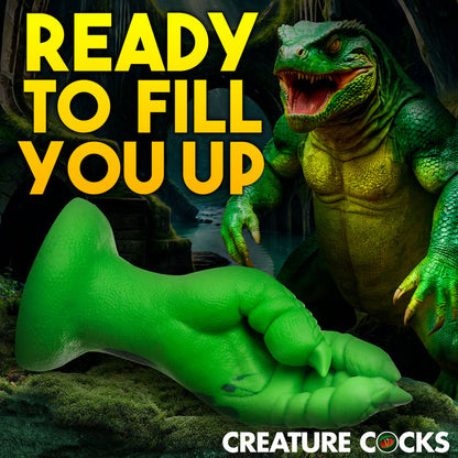 Green clawed silicone dildo with suction cup base, harness compatibility, and textured scales.

raptor claw dildo, fantasy silicone dildo, creature cock claw, green clawed dildo, fisting silicone dildo, harness-compatible dildo, suction cup dildo, phthalate-free dildo, textured fantasy dildo, premium silicone claw toy